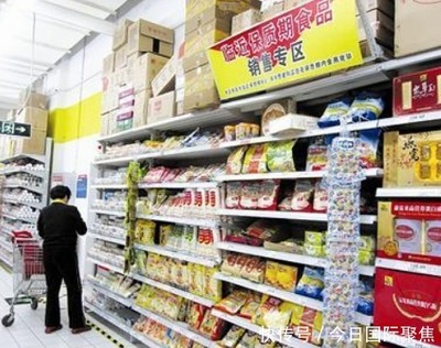 這屆年輕人有多“摳”？光靠著一個“摳”字，撐起了900億市場食品銷售